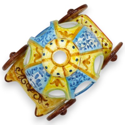 Askungens vagn värmeljusstake, Caltagirone keramik, höjd 14 x 16 cm ca. turkos och gul bakgrund - 