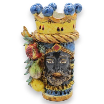 Janus-Bifrons-Kopf mit zwei Gesichtern aus Caltagirone-Keramik, Höhe ca. 18 cm. Krone, Zopf und Frucht, blauer Hintergru