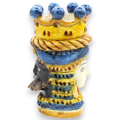 Cabeça de Janus Bifrons com duas faces em cerâmica de Caltagirone, altura 18 cm aprox. Coroa, trança e fruto, fundo azul