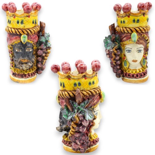 Janus Bifrons, head with two faces, Caltagirone ceramic, h 18 cm approx. Crown, braid and grapes, Bordeaux background MD5