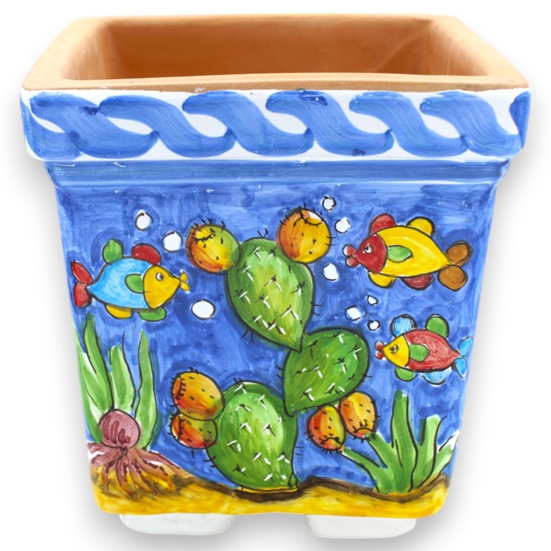 Cassetta vaso quadrata, in pregiata Ceramica Siciliana - h 22 x 20 cm ca. decoro treccia, paesaggio marino e pala di fic