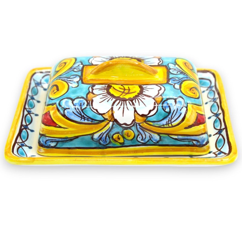 Butterdose aus Keramik von Caltagirone, L ca. 18 x 14 cm, Barock- und Gänseblümchendekor - 