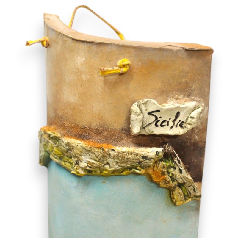 Tegola Gigante 100% Artigianale, h 50 x 20 cm ca. Applicazioni paesaggio portuale e pescatore - 