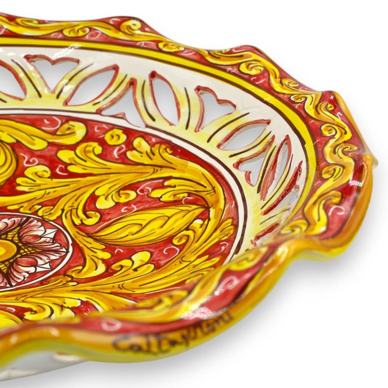 Ceramiczny element centralny z perforacją i muszlami Caltagirone, 2 rozmiary (1 szt.), dekoracja barokowa i kwiat, tło c