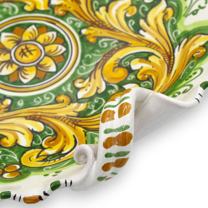 Ceramiczny element centralny z Caltagirone, z falistymi uchwytami w kształcie pochodni, Ø 33 cm ok., dekoracja barokowa 