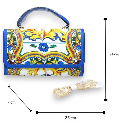 Kunstleren enveloptas met handvat - ca. 24 x 25 x 7 cm, Siciliaanse majolica-decoratie, witte achtergrond - 