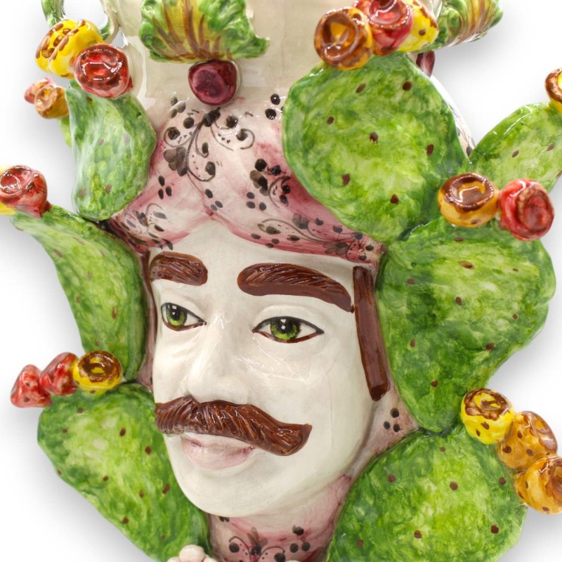 Moorse hoofden (paar) ca. 40 cm hoog, Caltagirone keramiek, met kroon - model van lichtgekleurde stekelige peer - 
