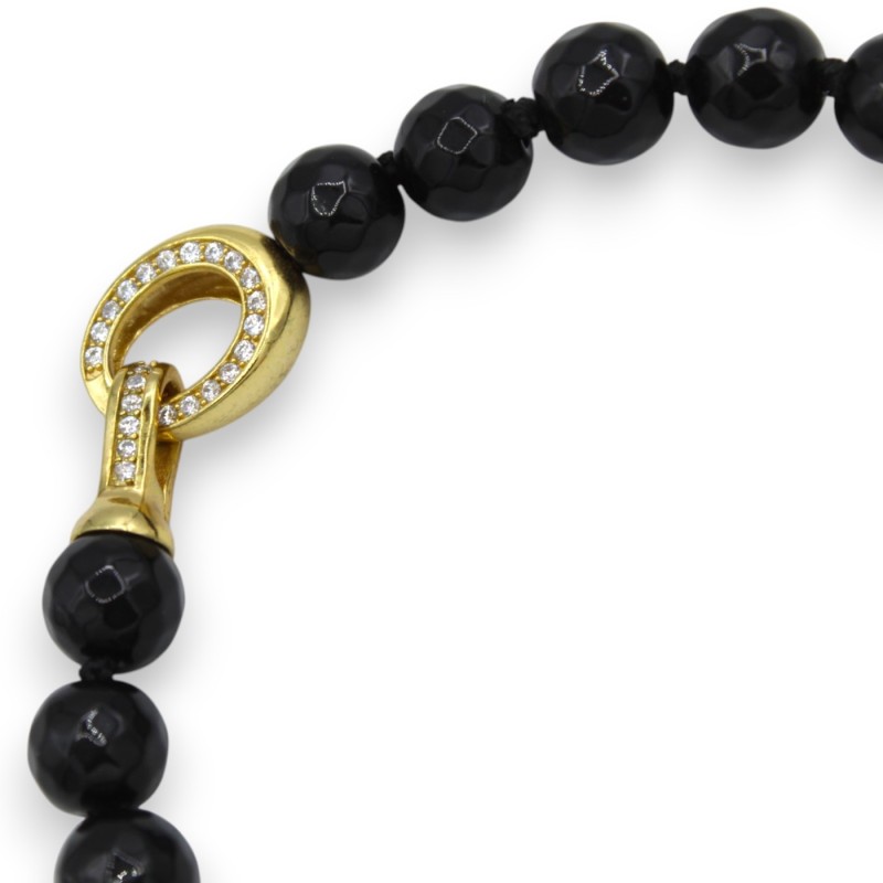 Collana di perle Scaramazze, Onice e Corallo, L 66 cm ca. Chiusura in Argento 925 placcato Oro - 