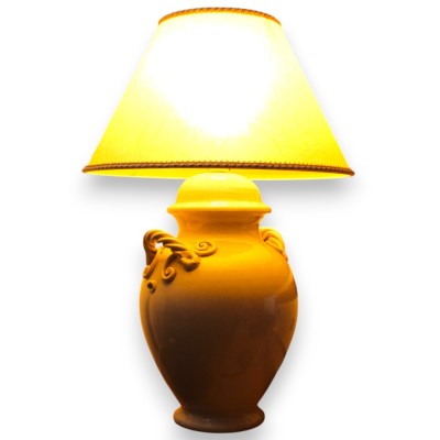 Farol con asas de corda de cerámica fina, de aprox. 70 cm de altura. Blanco antiguo, efecto craquelado. - 