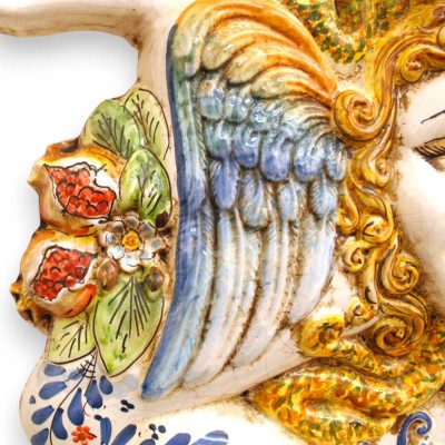 Riesige Trinacria aus Caltagirone-Keramik, ca. 62 cm hoch, Modell mit MD3-Frucht. - 
