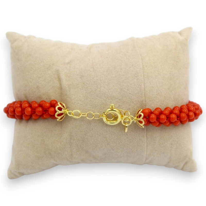 Bracelet en corail rouge tissé, L 21 cm environ, fermoir en argent 925, plaqué or - 