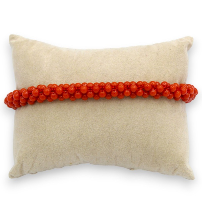 Bracelet en corail rouge tissé, L 21 cm environ, fermoir en argent 925, plaqué or - 