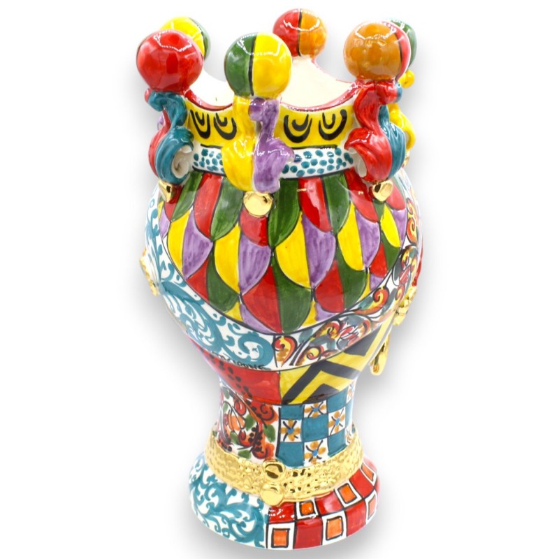 Siciliaanse Moorse hoofden (1 stuk), ca. 35 cm hoog. Caltagirone keramiek, ÉLITE-serie. Veelkleurig, 24-karaats goud ema