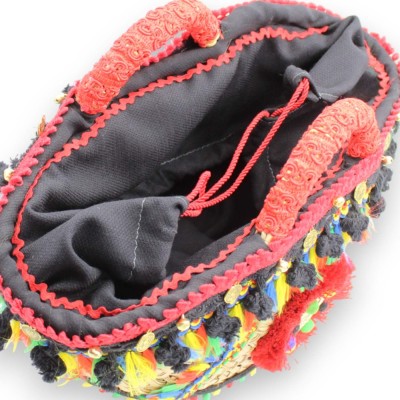 Coffa de palmeira anã, bolsa forrada típica da Sicília, C 40 x 24 cm aprox. com espelho, apliques, medalhões e enfeites