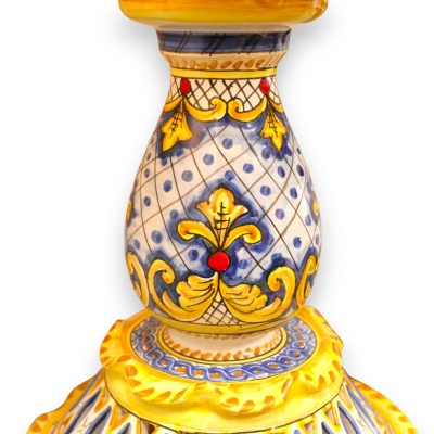 Lume Impero Traforato e Smerlato, h 65 cm ca. Ceramica Siciliana, decoro barocco e geometrico