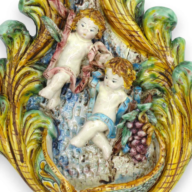 Acquasantiera barocca in ceramica...
