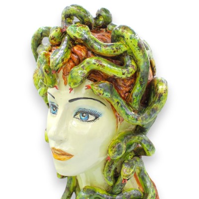 Tête de Méduse, figure mythologique, céramique de Caltagirone, environ 42 cm de haut avec base carrée