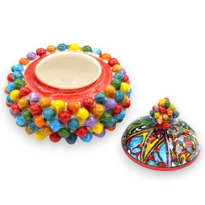 Kakburk i tallkotte, Caltagirone keramik, ca Ø 17 cm. Modern och flerfärgad dekoration.