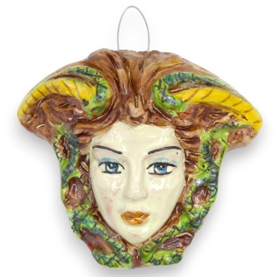 Mytologisk hängande figur, Caltagirone keramik, Medusahuvud, ca 12 x 14 cm. Olika dekorationer (1 enhet)