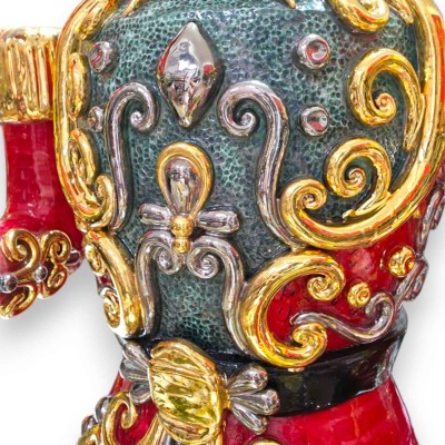Soldat Casse-Noisette, céramique de Caltagirone, 100% fait main, env. 115 x 40 cm. Avec émail platine, nacre et or 24 carats.