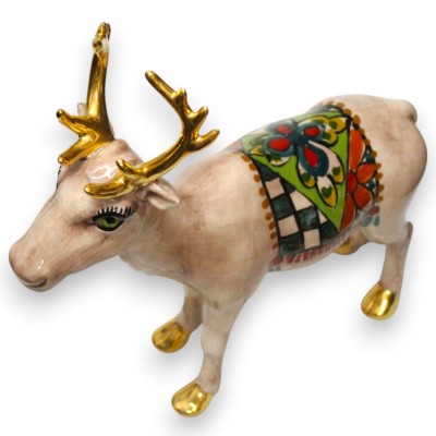 Rena de cerâmica de Caltagirone, aproximadamente 25 x 24 cm. Com sela decorada, esmalte dourado 24k e decoração aleatória.