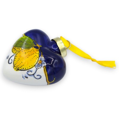 Bola navideña de cerámica en forma de corazón con jabón de limón - aprox. 8 x 6 cm. Decoración de limón.