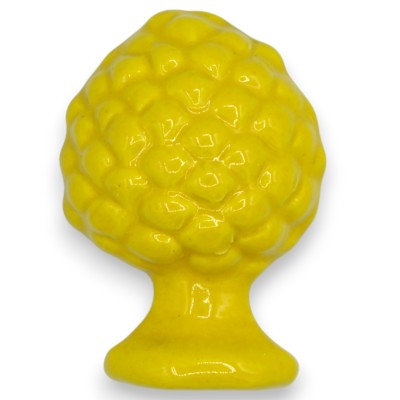 Sizilianische Pinienzapfen-Magnete als Gastgeschenke aus Keramik, inklusive Jutebeutel und 5 kandierten Mandeln