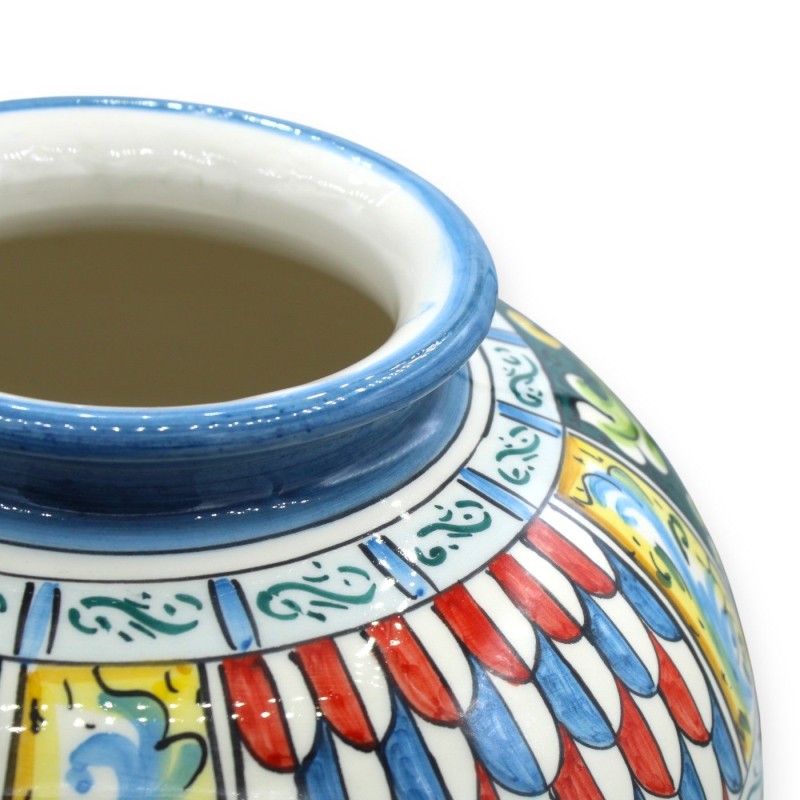 Vaso esférico de aproximadamente 30...