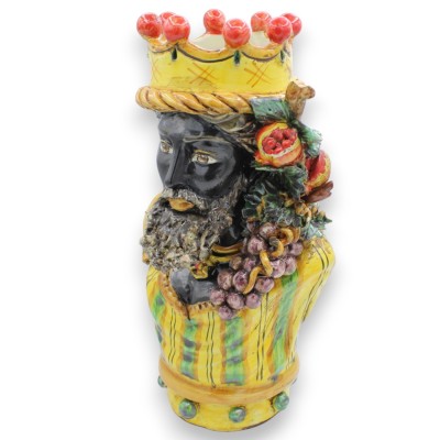 Busto com base redonda, cerâmica de Caltagirone, altura 33 x 17 cm aprox. (1 unidade) com coroa de uvas e romãs.
