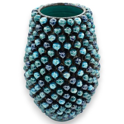 Vase en céramique de Caltagirone en forme de pomme de pin, d'environ 30 cm de haut. Décoré d'émail nacré dans des tons de bleu.