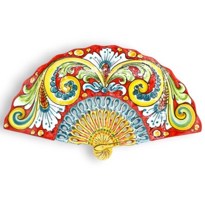 Dekorativer Hängefächer aus Caltagirone-Keramik, 2 Größen (1 Stück), mehrfarbiges Barockdekor, roter Hintergrund