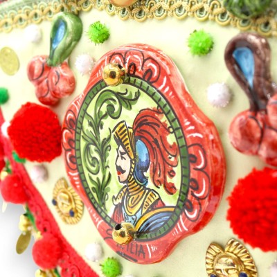 Nana palm coffa, een typische Siciliaanse gevoerde tas, met Caltagirone keramische applicaties MD2