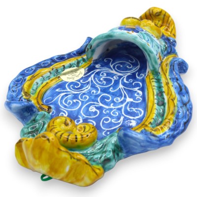 Bénitier en céramique sicilienne - environ 23 x 14 cm de hauteur, fond bleu, décor baroque et fleur MD2