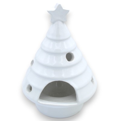 Perforerad ljusstake, i fin keramik, h 16 x 11,5 cm - med stjärnspets, blank vit