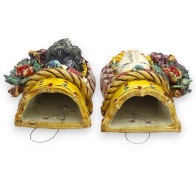 Moor's Head Mural (to hang) Caltagirone ceramic, h 20 cm approx. (1 unit) crown, pomegranate and grapes