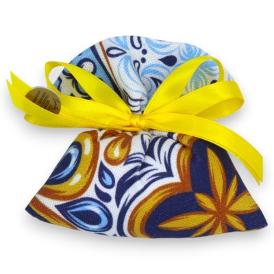 Bolsa de algodón con estampado de mayólica siciliana con cinta de organza Elegance - 5 almendras garrapiñadas en el interior - M