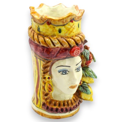 Cabezas moriscas sicilianas (par), aprox. 18 cm de altura, cerámica de Caltagirone, corona, granadas y limones, fondo burdeos.