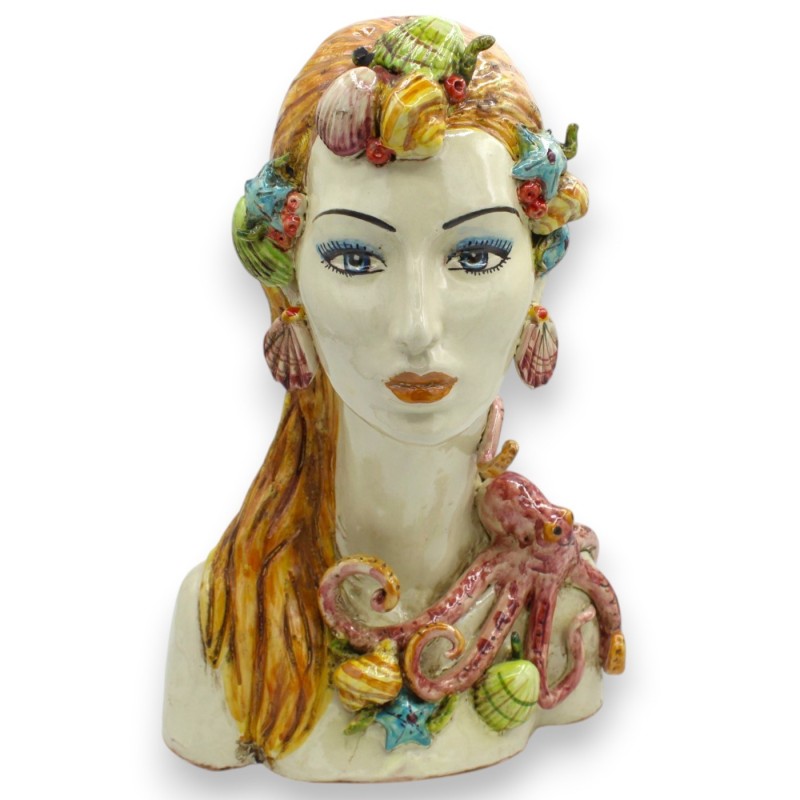 Busto de mulher de pescoço comprido,...