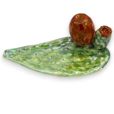 Pelle à figues de Barbarie, céramique de Caltagirone, env. 23 x 11 cm, troisième cuisson, émail nacré et rubis