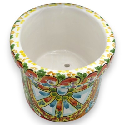 Oval vas, Caltagirone keramik, ca 34 x 22 x 14 cm, dekorerad med en vagn, citroner, granatäpple och fikonkaktus.
