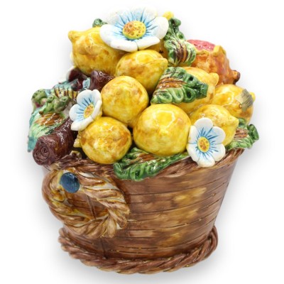 Cesto Centrotavola, Elemento d'arredo, ceramica Caltagirone, h 23 x l 23 cm ca. composizione applicazioni frutta mista e fiori