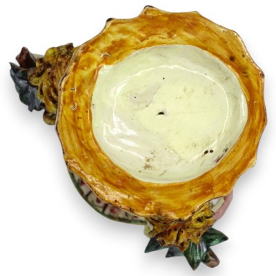 Keramische kaarsenhouder van Caltagirone met cherubijnen - ca. 23 x 15 cm. Cherubijnen met een bosje citroenen en druiven.