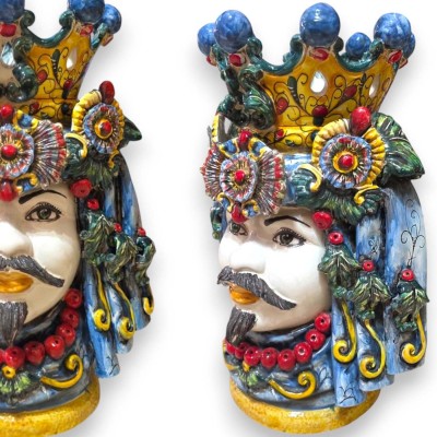 Cabezas moriscas sicilianas, aprox. 50 x 35 cm (par), cerámica de Caltagirone, modelo "Gli Imperiali".