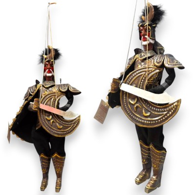 Paladinos de fantoches sicilianos, 100% feitos à mão em madeira e latão cinzelado, diversas opções de personagens e tamanhos (1