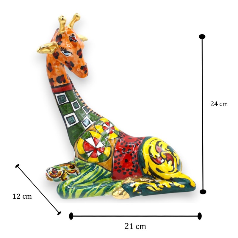 Sitzende Giraffe,...