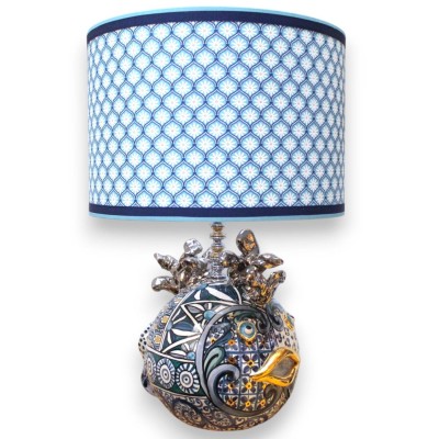 Lampa w kształcie ryby rozdymkowatej, ceramika Caltagirone, ok. 55 x 35 cm. Platyna i emalia z 24-karatowego złota, nowoczesna d