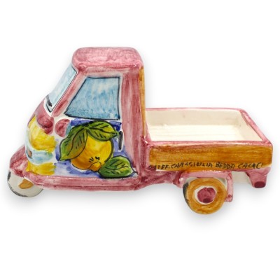 Moto singe en céramique sicilienne, dimensions approximatives : L 20 x H 12 cm (1 unité). Deux modèles disponibles.