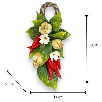 Fascio di Aglio e Peperoncini con Treccia, Pregiata ceramica h 26 x L 14 cm ca. Applicazioni Fiori di Zagara
