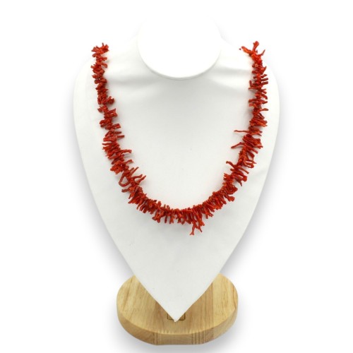 Collier fait main avec des branches de corail, longueur...