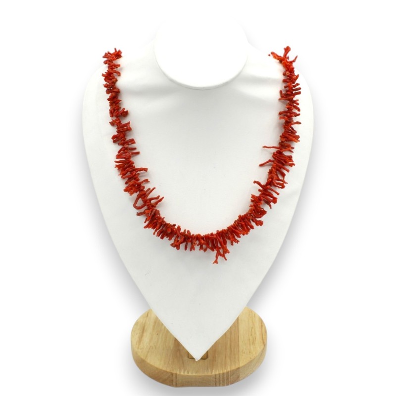 Handmade necklace with coral...